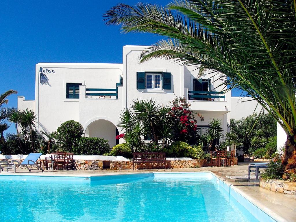 Keros Art Hotel